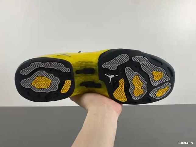 Kicktheory Lightning 17 Jordan Low FJ0395-100 Air 0621